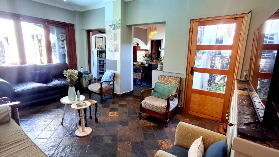 5 Bedroom Property for Sale in Roodia Free State